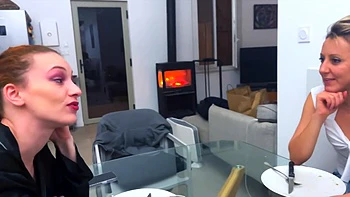 Cassie is found by the thugs - Jacquie et Michel TV