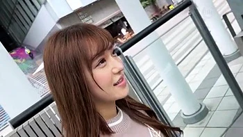 ミニスカ巨乳美女がラブラブフェラして立ちバックピストンで感じまくり