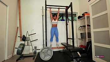 Workout Voyeur Feat Astrodomina