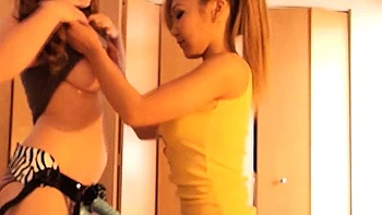 Amateur clip lesbians using a strapon