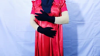 Bangladeshi Beautiful Hot Housewife Having Sex And Dancing Inside The Room