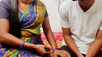 Sheela Jackson Hot Tamil Aunty Sex Video - Indian BBW Homemade Cheating Role Play