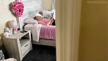 Older StepSister gets caught masturbating! StepBrother TAKES HER TAMPON RIGHT OUT OF PUSSY and FUCKS her! Featuring @SmartyKat314 and @Lofi Dreamz