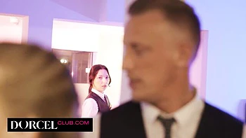 Stunner Simon Kitty - blonde porn - Dorcel Club