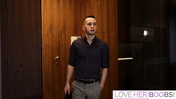 Squeaky Shalina Devine and Raul Costa's redhead porn