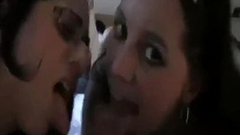 2 ppl fucking: Blowjob, Cowgirl  Amateur Porn