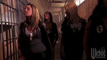 Mnhunt3r5 ft. Luscious Lopez: Blowjob, Cowgirl  Spooning Porn