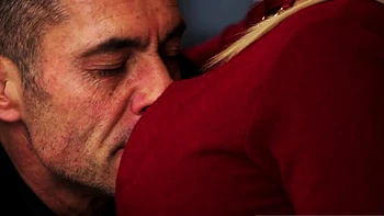 Blonde MILF Tiffany Rousso Gets Her Tits Worshipped