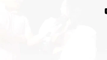 Brasileira exibe bunda enorme durante entrevista e revela