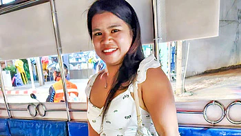 Plump Asian Teen Gives Foreigner Big Cock Blowjob POV