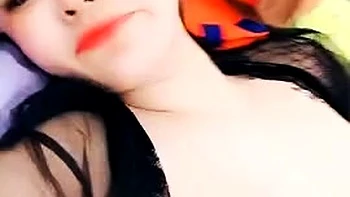 Omege japanese girl with big boobs on cams