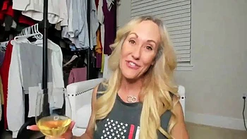 Mature Tease: Big Tits, Babe  Blonde Porn