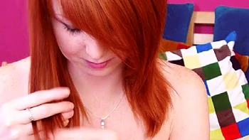 Tease on bed: Amateur, Chaturbate  Cam Porn