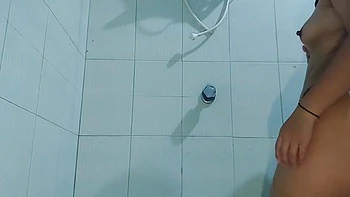 I Saw My Stepsister Bathing Completely Naked, Full Video Of An Indian Village Girl In The Bathroom