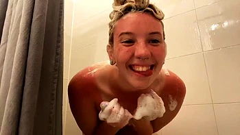 Lilly babi doll: Amateur, Fansly  Lesbian Porn