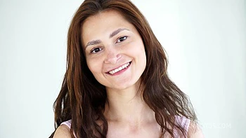 New Gangbang Princess Lili Vs 5 Monster Fast Cock (Dry)