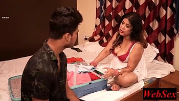 Mummy First Time Sex - Desi Stepmom Hardcore Fucking in Hindi