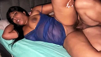 Stepdad fucks stepdaughter by accident in bed - creampie teen with big ass