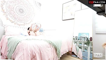 SpyFam - long legs sex