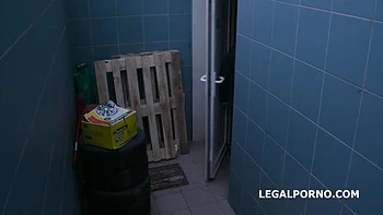 Andy's Dirty Stories - Lola Shine The junkie whore - Anal, DP