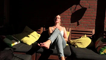 Jerking-Off Session Outside Under The Sun