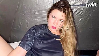 Amateur camping hook-up with super-hot platinum-blonde and her enormous caboose gets creampied - Blonde caught