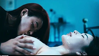 Rae Lil Black's scissoring in lesbian dirt by Vored