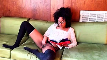 Lustery E Jami And Soli Erotic Reading Circle FETiSH