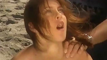 Beach fuck DP 4sum: Doggy, Threesome  Vintage Porn