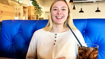 Amateur Blonde With BIG BOOBS Hot Free Cam Show