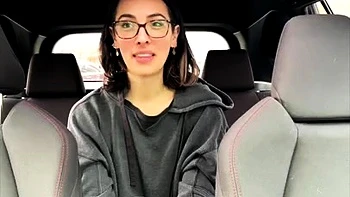 Hot brunette from squirt masturbating on webcam