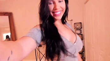 Brunette Solo Webcam Masturbation