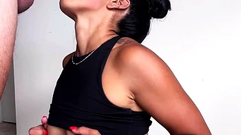 Public blowjob from an amateur brunette babe in POV video