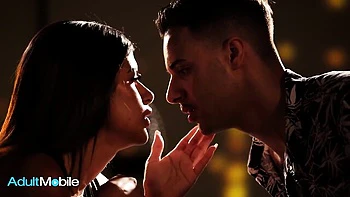 Adult Mobile - spread eagle porn