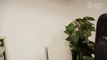 Caída en el placer - drama erótico travieso