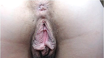 Back View Big Dangling Pussy Lips