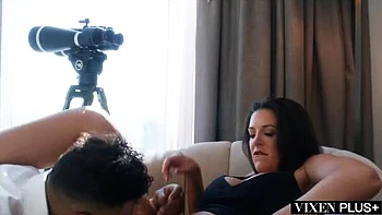 Horny Cop Elizabeth Skylar Seduces Agent - Big Tit MILF Squirting & Deepthroat