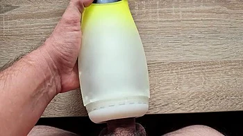 Amadora fodida com pau grande, buceta em close