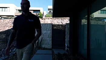 Agente rubia adolescente cachonda lame y folla duro