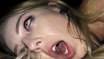 Anna Lee gets her shaved pussy railed in missionary pose