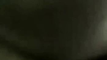 Азиатка в розовом белье ебется сзади и кончает