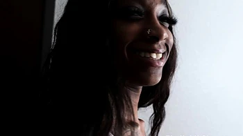 This girl a giver SCORPIOO will SUCK BIG DICK