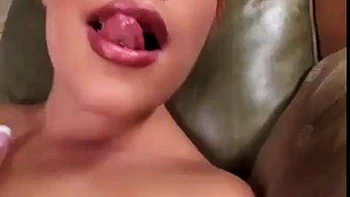 Emily Davinci Fucked Hard: BJ, Doggy & Cowgirl