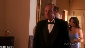 Justine Joli y Alektra Blue en 69 con juguetes