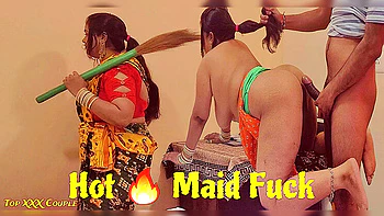 Hot Indian Maid Gets Quick Rough Doggy Style Fuck From Owner - Homemade HD