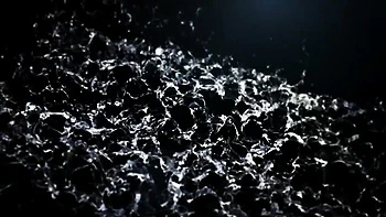 Isabella Chrystin y su sucia lesbiana de pelo negro con pis