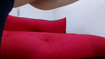 Chica asiática se masturba sola en OnlyFans