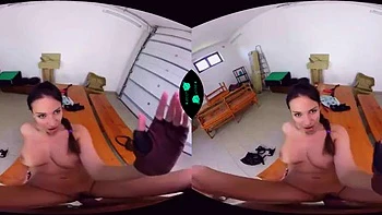Жесткий POV: наездница и раком в VR