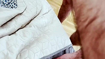 Loiras fodem o cinegrafista italiano e se beijam cheias de porra