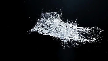 Lésbicas tchecas hipnóticas mijando e fazendo massagem em teens